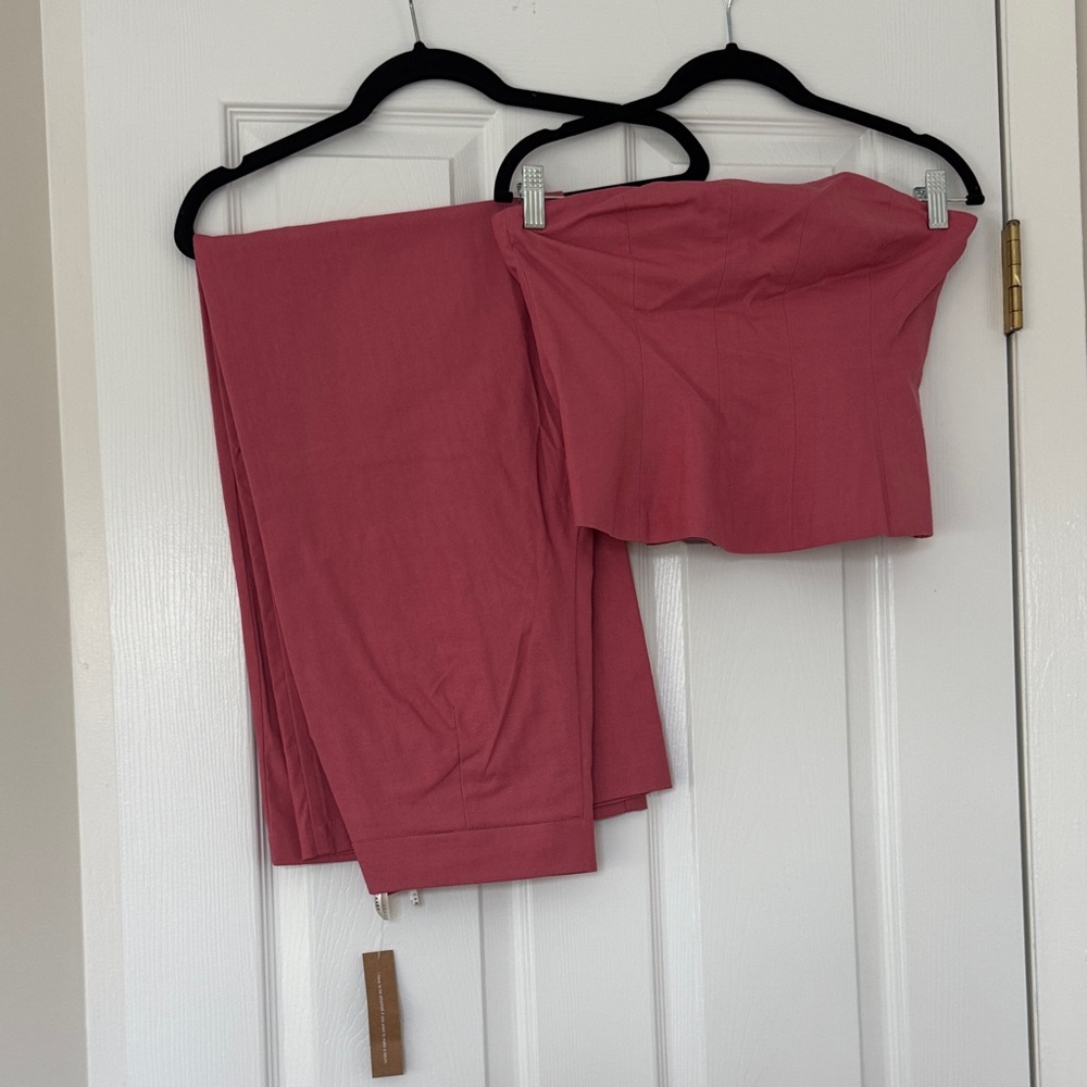 Few Moda Caara Coco Set in Pink- size 4